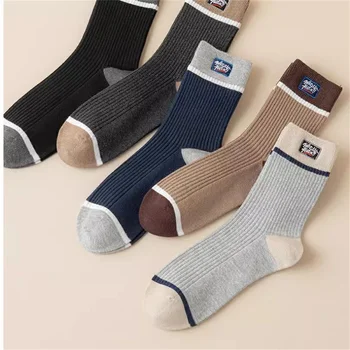 Dreamlikelin 5Pairs/veľa Mužov Jeseň Zimné Ponožky Harajuku Streetwear Mužov Priedušná Športové Ponožky Trendy Uprostred Trubice Ponožky